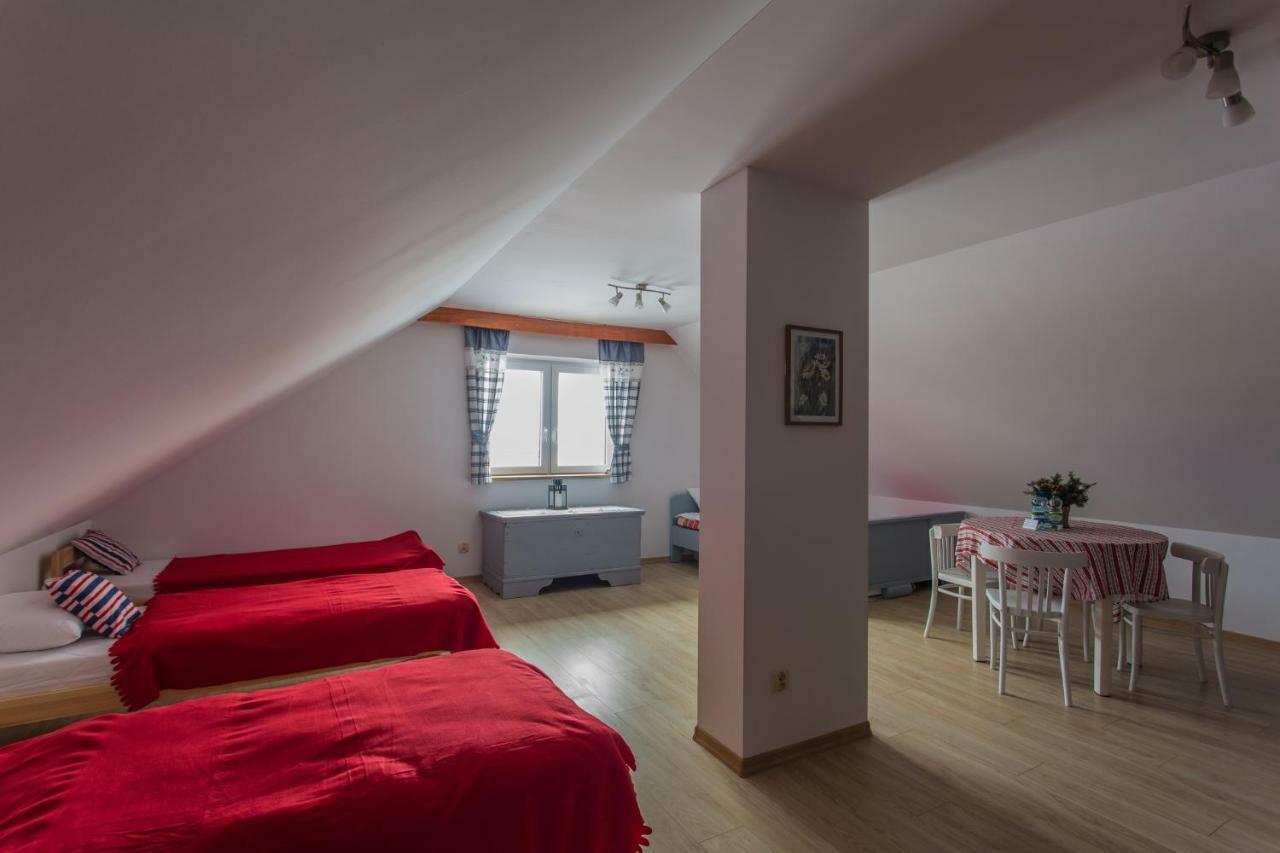 Agroturystyka Pawlikowka Lipinki  Exteriör bild